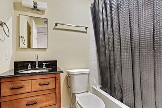 1415 Tulane Ave in New Orleans, LA - Building Photo - Building Photo