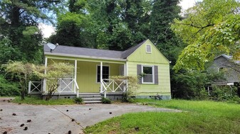 2265 Rugby Terrace in Atlanta, GA - Foto de edificio - Building Photo