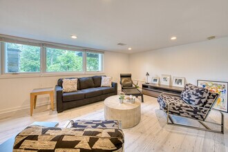915 Marianne Terrace in Lake Geneva, WI - Building Photo - Building Photo