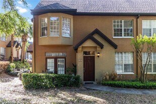 6416 Raleigh St in Orlando, FL - Building Photo