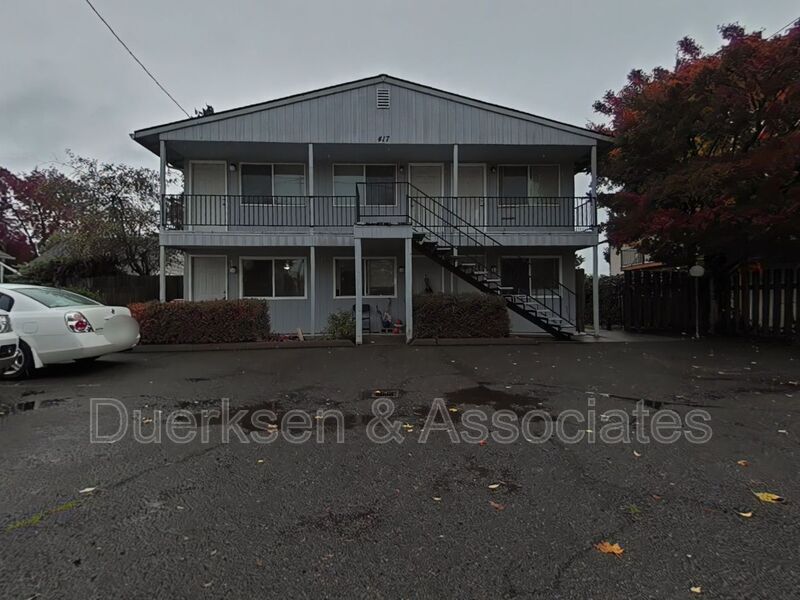 417 SE 6th in Albany, OR - Building Photo