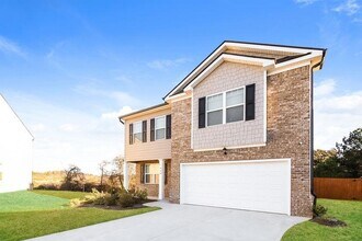 520 Whitman Ln in Stockbridge, GA - Foto de edificio - Building Photo