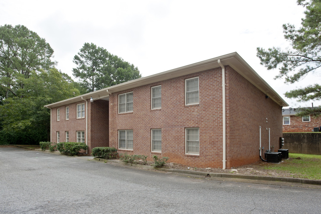 800 Forest St in Roswell, GA - Foto de edificio