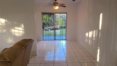 3825 NW 168th Terrace in Miami Gardens, FL - Building Photo - Building Photo