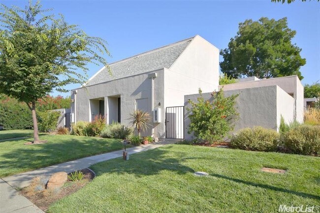 property at 909 Alvarado Ave