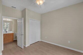 1413 Retreat Cir in Clermont, FL - Foto de edificio - Building Photo