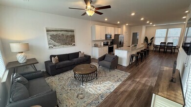 149 Roxanne Dr in Goose Creek, SC - Building Photo - Building Photo