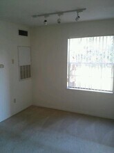 7270 Westpointe Blvd in Orlando, FL - Foto de edificio - Building Photo