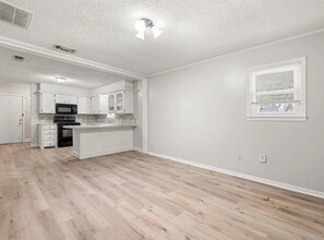 5104 36th St in Lubbock, TX - Building Photo - Building Photo