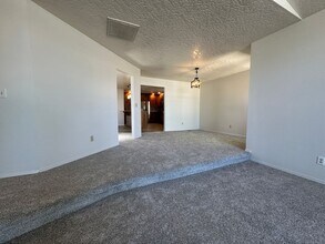 2019 Kentucky Dr in Nampa, ID - Building Photo - Building Photo