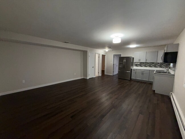 181 Midland Ave, Unit 1 in Garfield, NJ - Building Photo - Building Photo