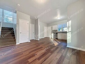 142 Lawton St SW in Atlanta, GA - Building Photo - Building Photo