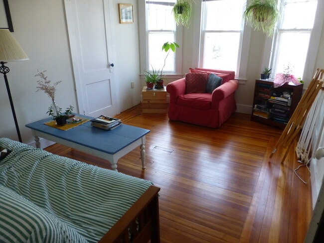 161 Nicoll St, Unit 3R in New Haven, CT - Building Photo - Building Photo