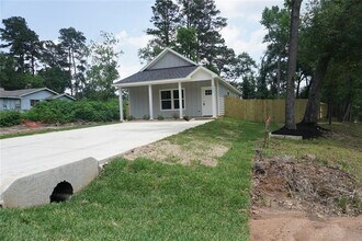 14848 Lamar Rd in Willis, TX - Building Photo - Building Photo