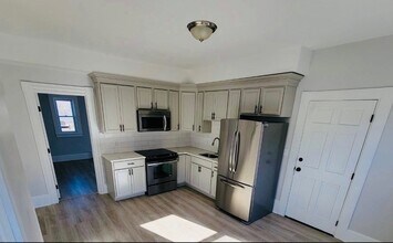 22 Main St in North Andover, MA - Building Photo - Building Photo