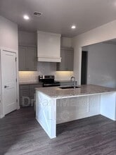 5256 Red Maple Ave in Washington, OK - Building Photo - Building Photo