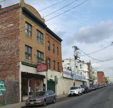 33 Park Ave in Paterson, NJ - Foto de edificio