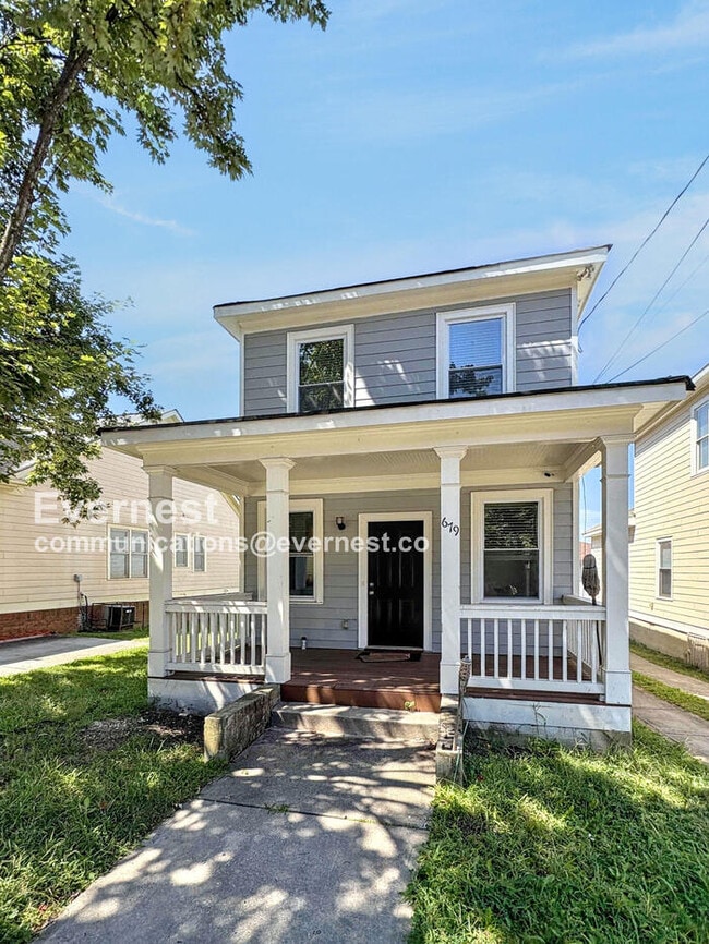 property at 679 Smith St SW