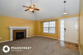 1602 NW Hilltop Ln in Grain Valley, MO - Building Photo - Building Photo