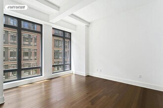 160 W 12th St in New York, NY - Building Photo - Building Photo