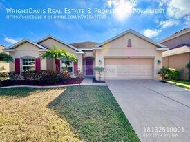 610 15th Ave NW in Ruskin, FL - Building Photo