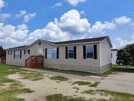 217 E Tower Ln in Rocky Mount, NC - Building Photo