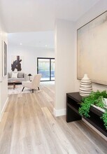 1059 Elm Ave in Glendale, CA - Foto de edificio - Building Photo