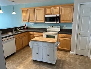 408 Moat Ct in Murrells Inlet, SC - Building Photo - Building Photo