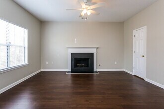 3704 Lower Creek Dr in Douglasville, GA - Building Photo - Building Photo