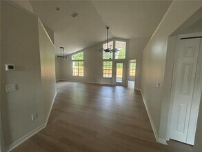 12244 NW 10th Pl in Newberry, FL - Building Photo - Building Photo