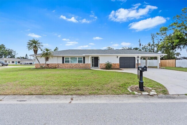 269 Algiers Dr in Venice, FL - Building Photo - Building Photo