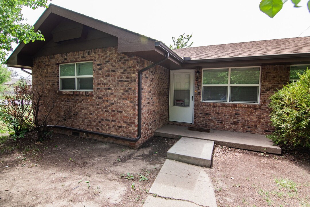 5114 E New Jersey Dr in Wichita, KS - Building Photo