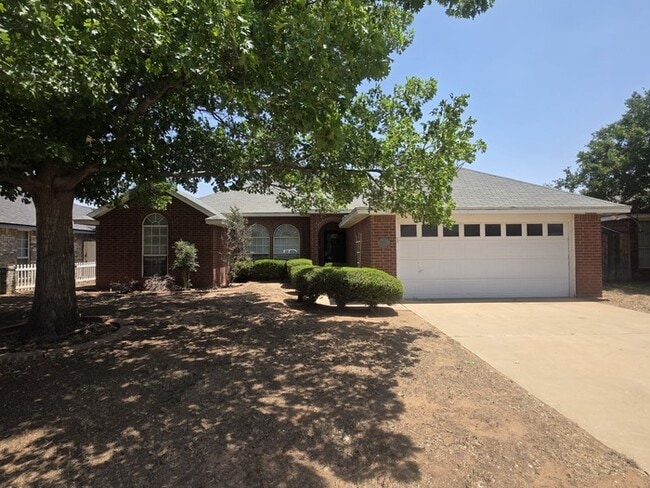 5203 Canadian Ave