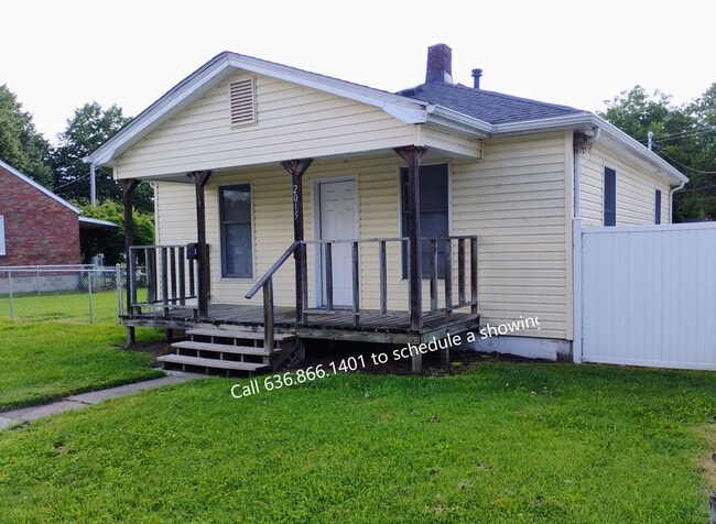 property at 2015 N 3rd St