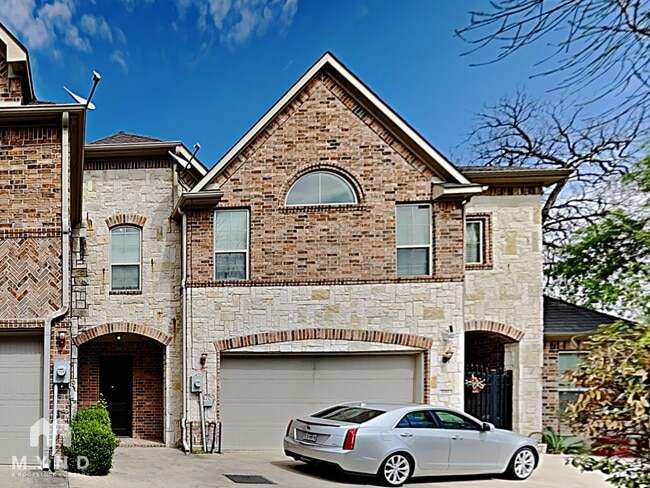 property at 2204 Apollonia Ln