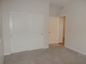 1401 Cattail Falls St in Boulder City, NV - Building Photo - Building Photo