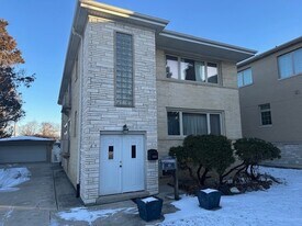 619 N Northwest Hwy, Unit 2 in Park Ridge, IL - Building Photo