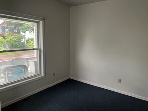 60 N Willard St, Unit 1 in Burlington, VT - Building Photo - Building Photo