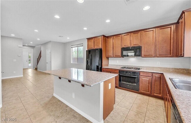 6506 Dolian Creek St in Las Vegas, NV - Building Photo - Building Photo