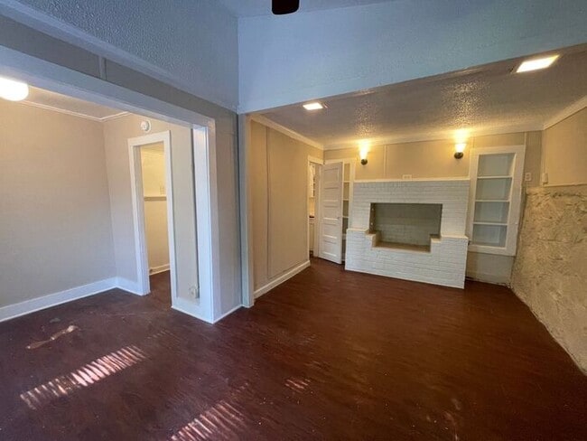 property at 2008 Sanguinet St