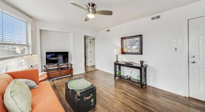 1936 N St Louis Ave in Chicago, IL - Building Photo - Building Photo