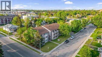 10028-10105 105 Ave in Grande Prairie, AB - Building Photo