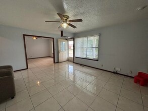 1417 Matthew Dr in Enid, OK - Building Photo - Building Photo