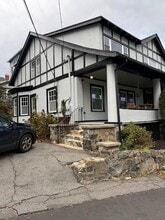 386 Humphrey St in Swampscott, MA - Building Photo - Building Photo