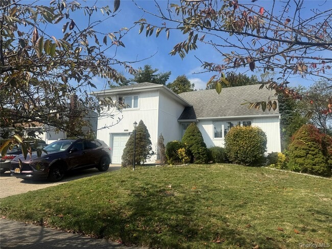 property at 318 Southwood Cir