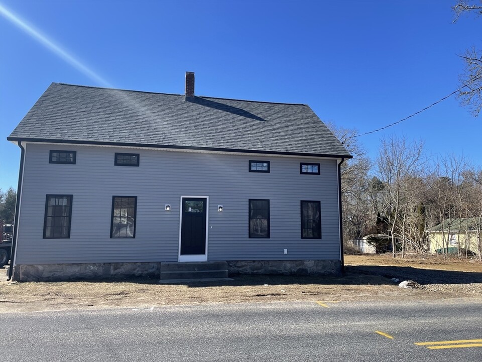 149 Forge Rd in Westport, MA - Building Photo