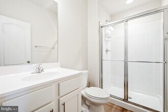 5820 Imperial Dr in Frederick, MD - Building Photo - Building Photo