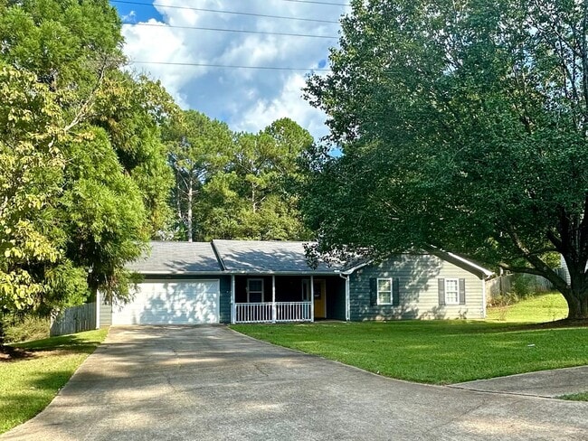150 Rosewood Dr