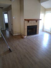 415 Valley Mills Dr in Arlington, TX - Building Photo - Building Photo