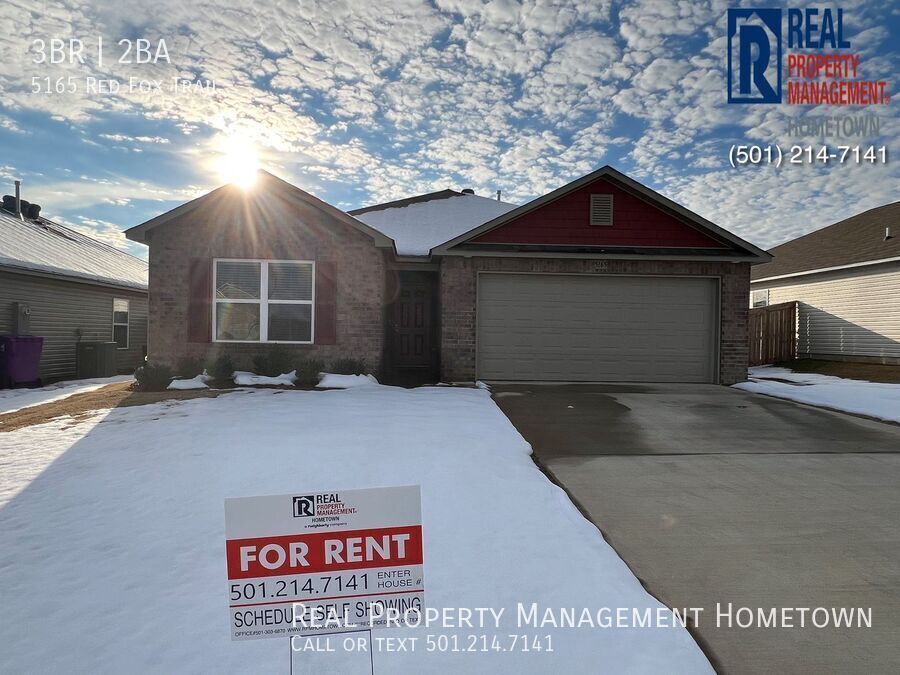 5165 Red Fox Trl in Bauxite, AR - Building Photo